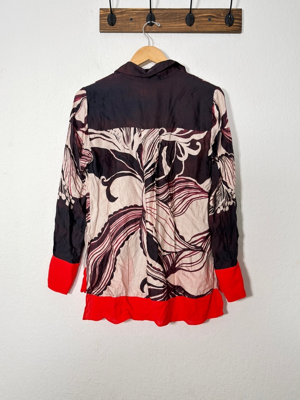 Reiss Kari Printed High-Low Button Down Shirt - Picture 4 of 10